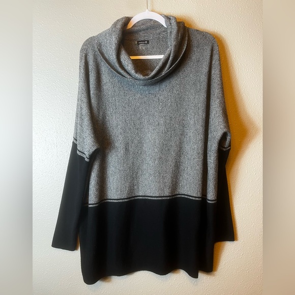 Smartwool Sweaters - Smartwool Edgewood Poncho Sweater Black Gray Heather Womens Size L
